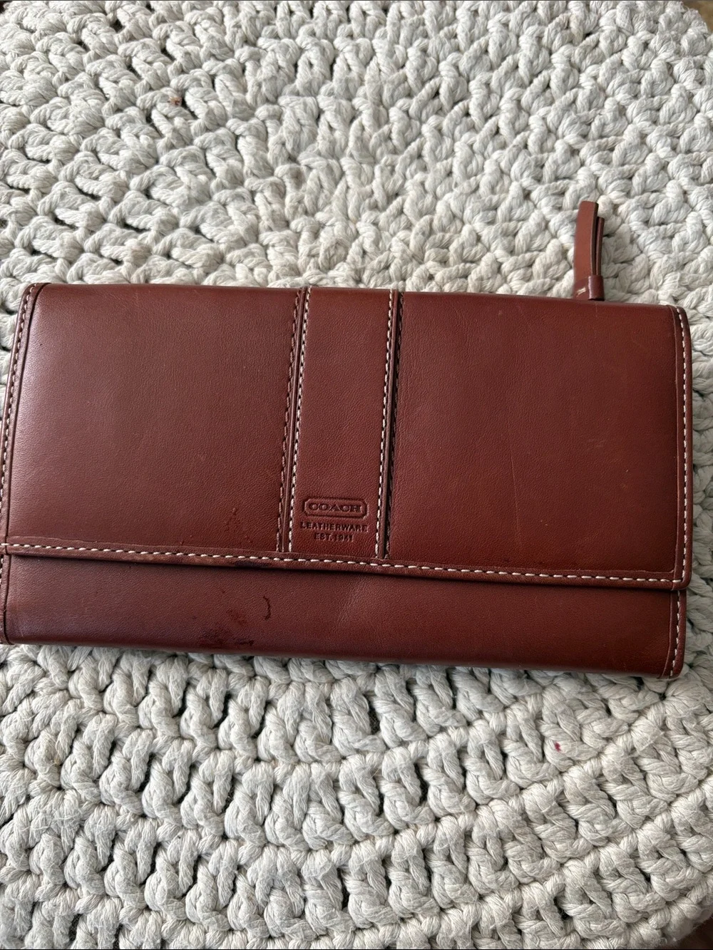 Coach Brown Leather Zip Wallet Clutch